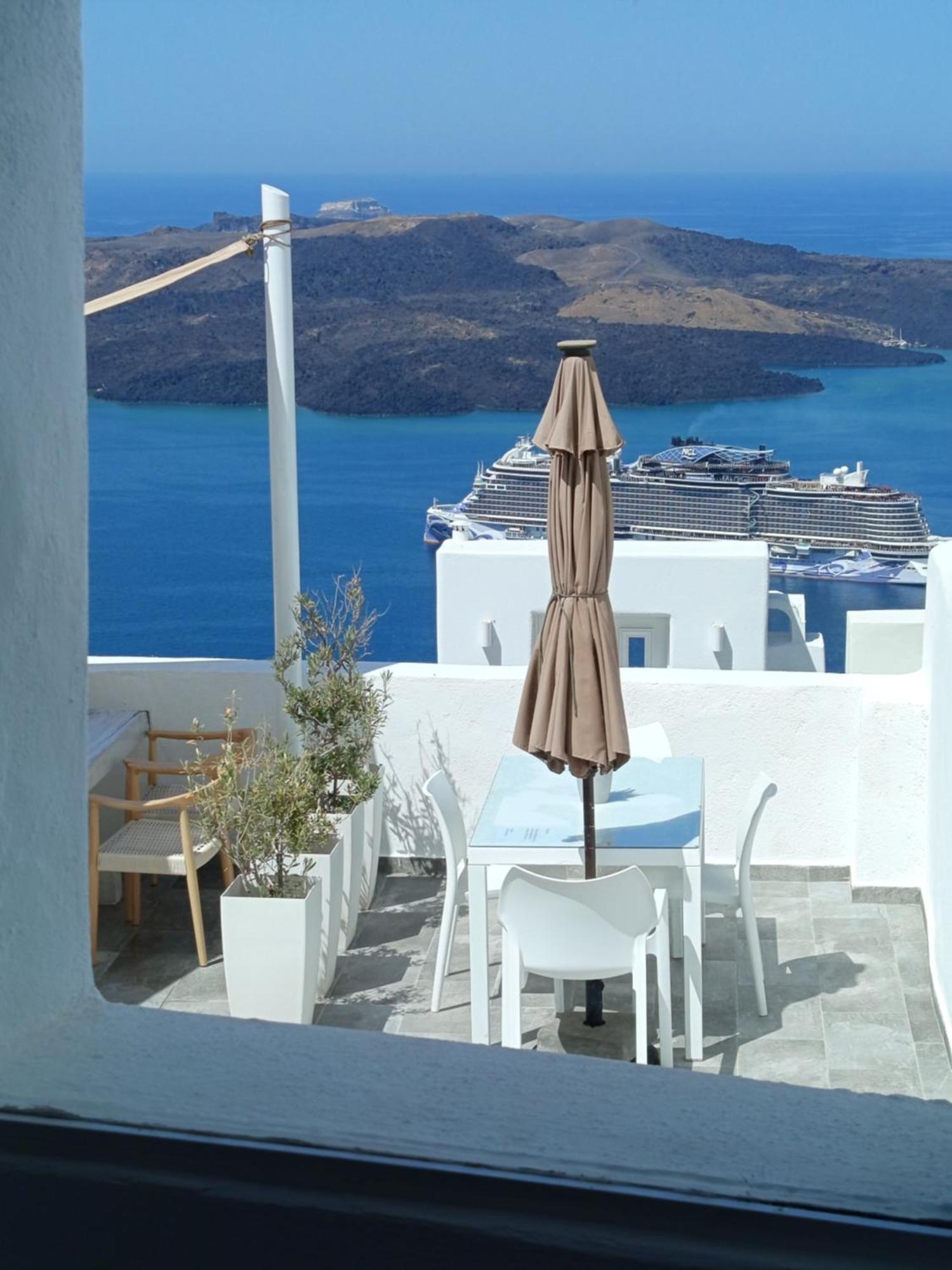 Akron Cliff Suite Φηρά Εξωτερικό φωτογραφία