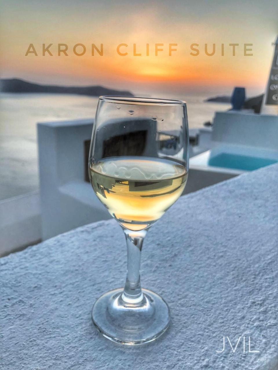 Akron Cliff Suite Φηρά Εξωτερικό φωτογραφία